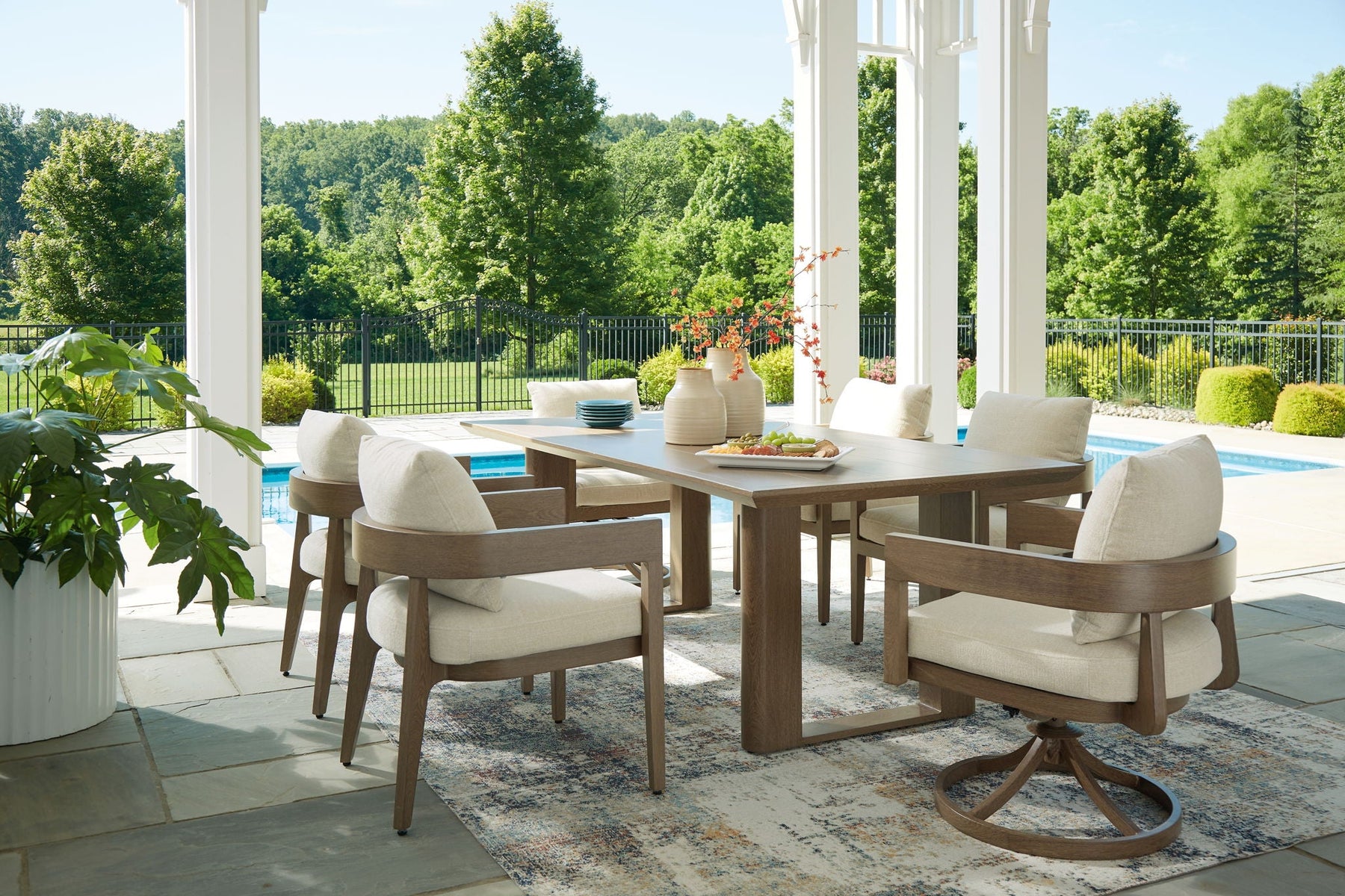 Patio Furniture Buying Guide: How to Choose Pieces That Last