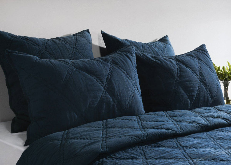Caleb - Hand Stitched Quilt