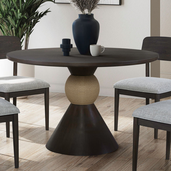 Briarcrest - Round Pedestal Table