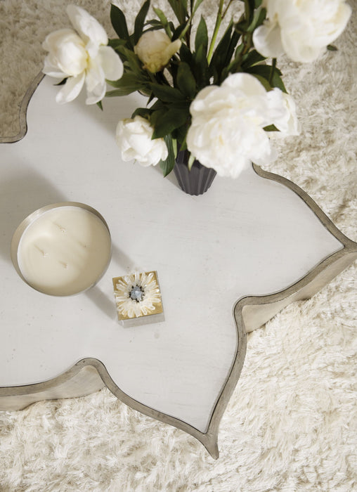 Sanctuary 2 - C Est La Vie Table