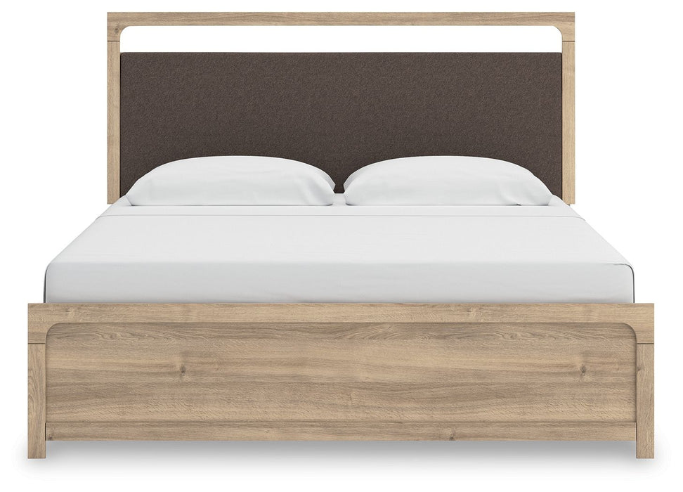 Kinlanni - Upholstered Panel Bed