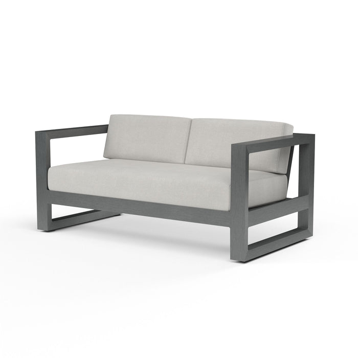 Redondo - Loveseat, No Welt - Cast Silver / Dark Gray