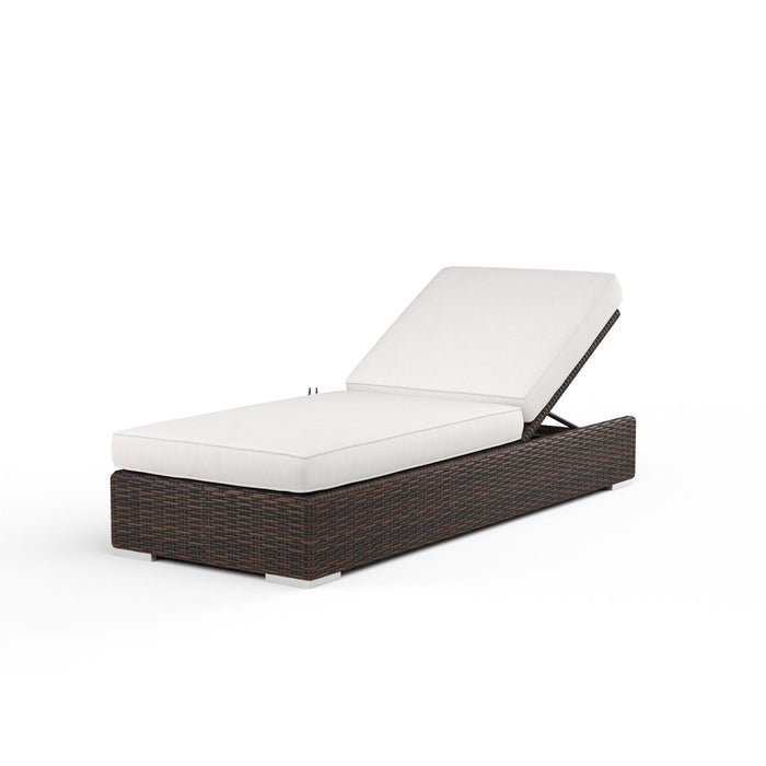 Montecito - Adjustable Chaise, With Self Welt - Canvas Flax / Dark Brown