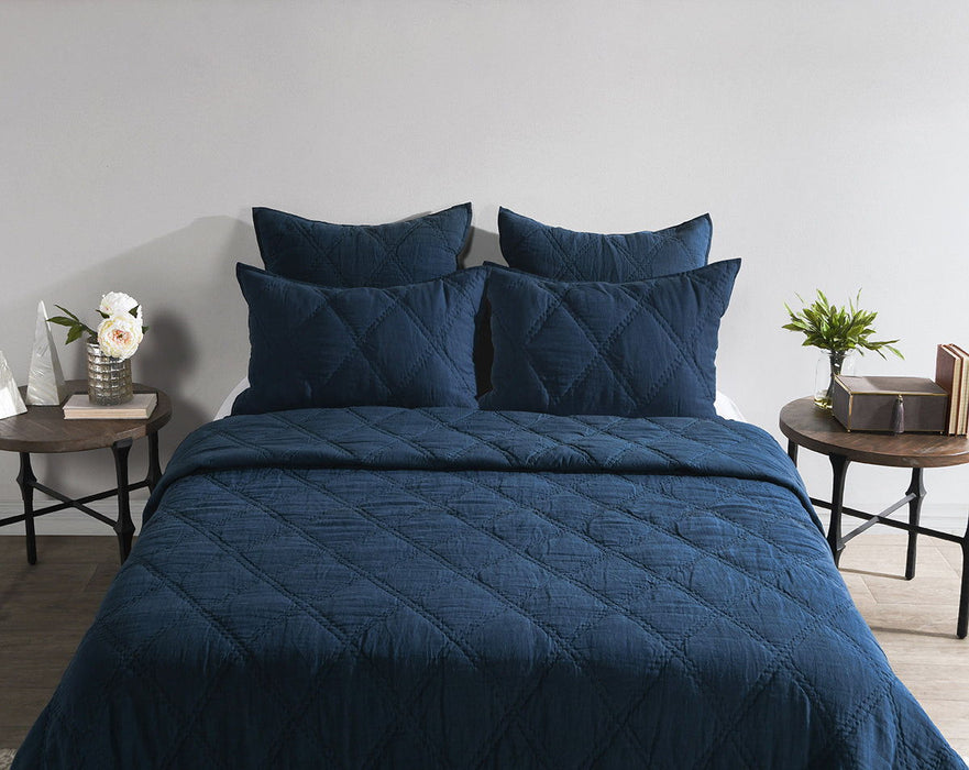 Caleb - Hand Stitched Quilt