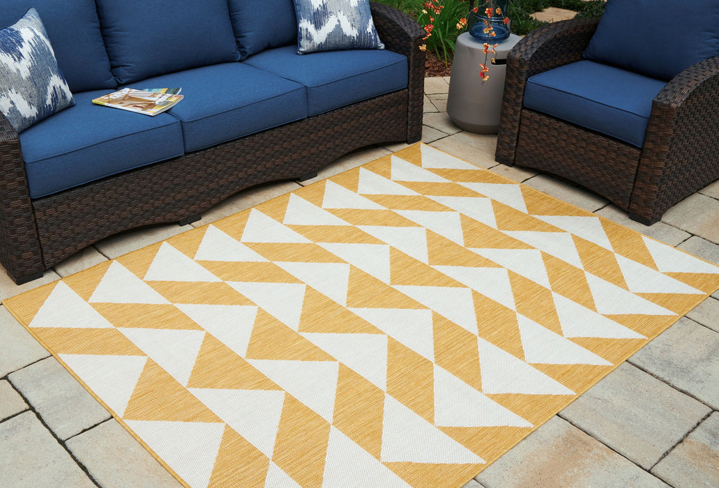 Thomley - 8' x 10' Rug - Ivory / Yellow