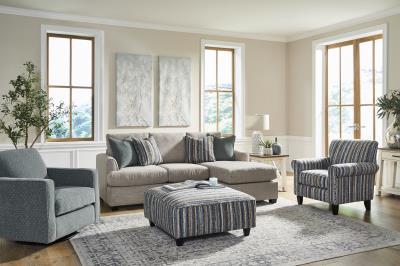 3503 Griffin Linen Chair
