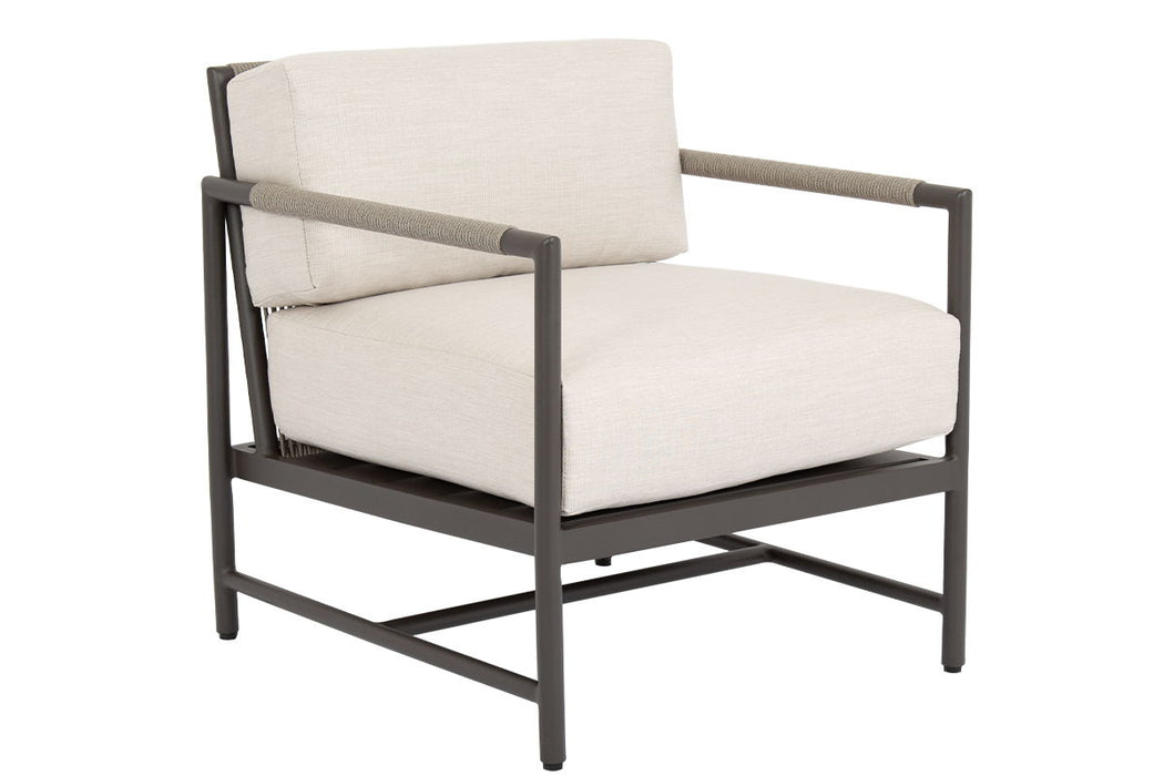 Pietra - Club Chair, No Welt - Echo Ash / Dark Gray