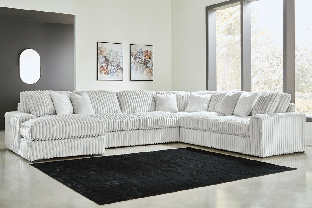 Stupendous - Sectional