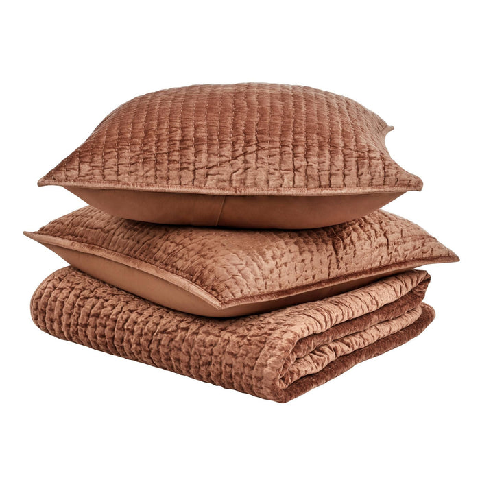 Bari - Velvet Quilt