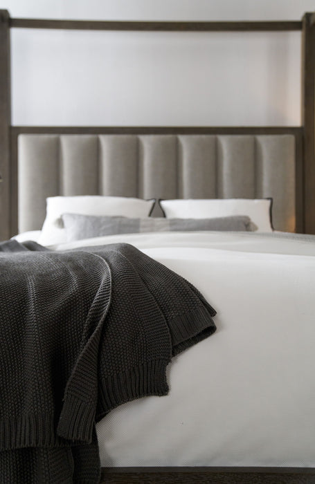 Miramar - Poster Bed